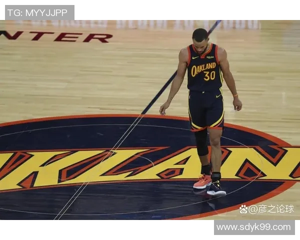 罚球决胜时刻：从技术到心理的全方位解析与策略研究